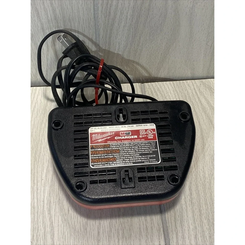 Milwaukee M12 Lithium-ion Battery Charger (48-59-2401)